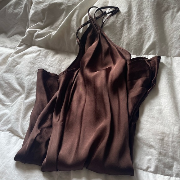 SOLD ‼️ ZARA SATIN EFFECT SHORT JUMPSUIT - Picture 3 of 4